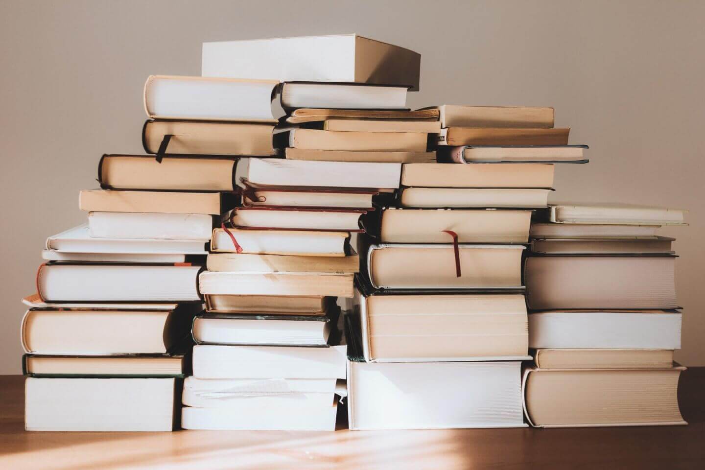 pile_of_books 2